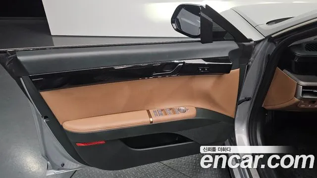 Hyundai Grandeur GN7 — Фото автомобиля 13