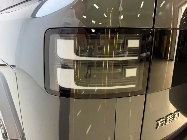 BYD FangChengBao Titanium 7 — Фото автомобиля 15