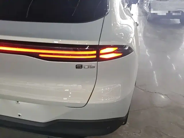 Deepal S05 — Фото автомобиля 7