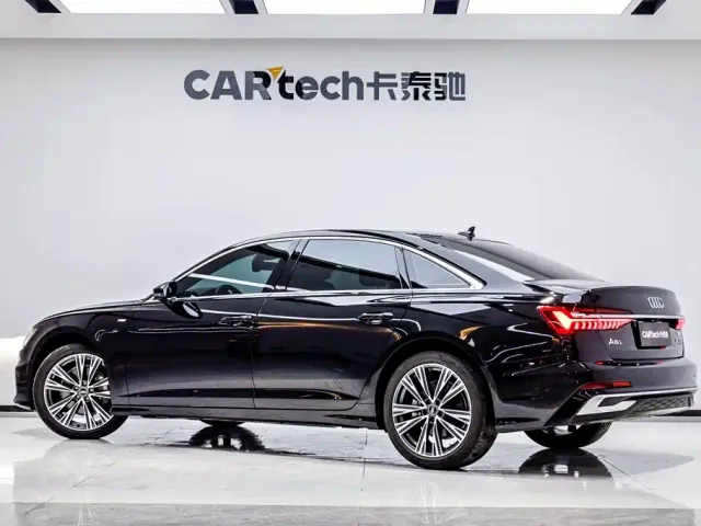 Audi A6L — Фото автомобиля 4