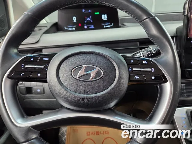 Hyundai Staria — Фото автомобиля 11