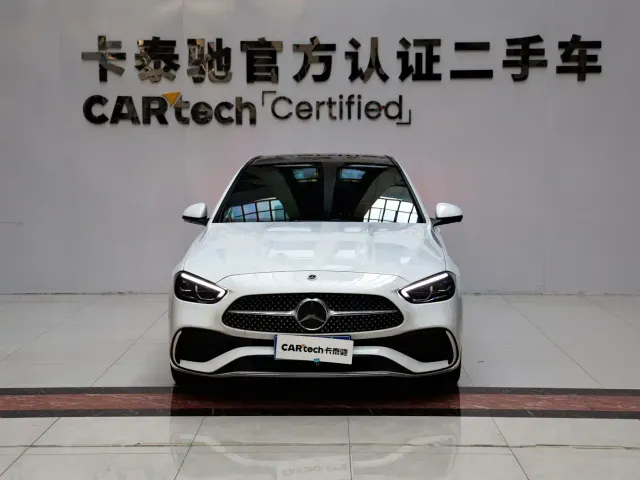 Mercedes-Benz C-Class — Фото автомобиля 2