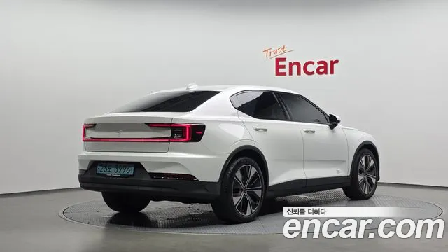 Polestar Polestar 2 — Фото автомобиля 2