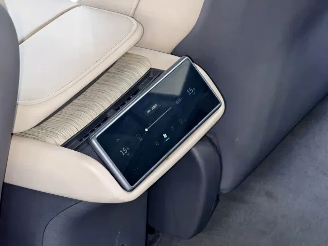 Nio ET7 — Фото автомобиля 11