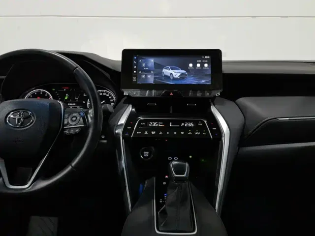 Toyota Harrier — Фото автомобиля 12
