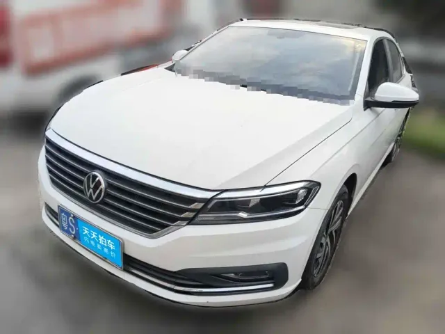 Фотография автомобиля — Volkswagen Lavida