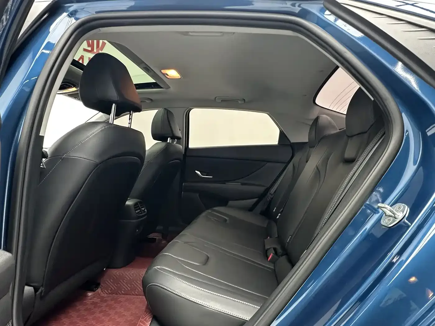 Hyundai Elantra 2022 1.5L CVT GLX Elite Edition — Фото автомобиля 5