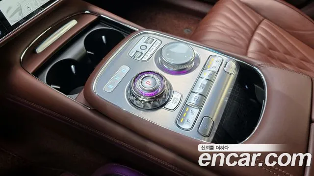 Genesis G90 Бензин 3.5 турбо AWD — Фото автомобиля 9