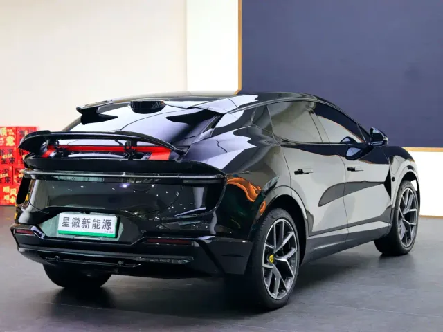 Lotus Eletre — Фото автомобиля 21