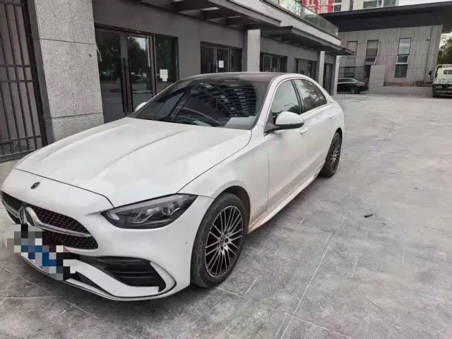 Mercedes-Benz C-Class — Фото автомобиля 4