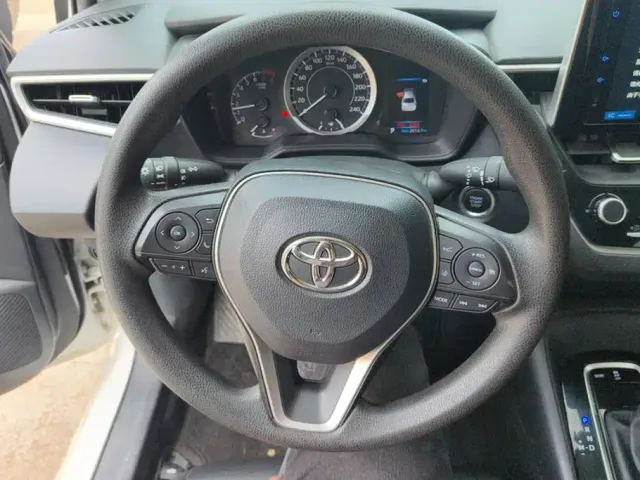 Toyota Corolla — Фото автомобиля 15
