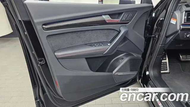 Audi SQ5 FY — Фото автомобиля 24
