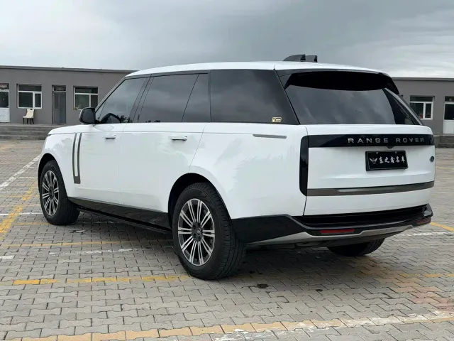 Land Rover Range Rover — Фото автомобиля 2