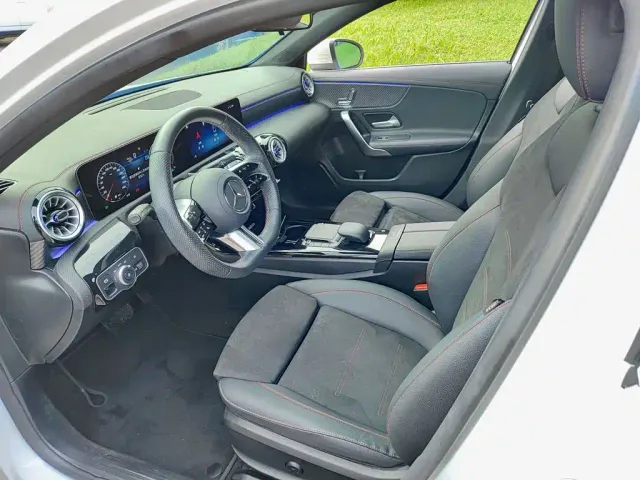 Mercedes-Benz A-Class — Фото автомобиля 7