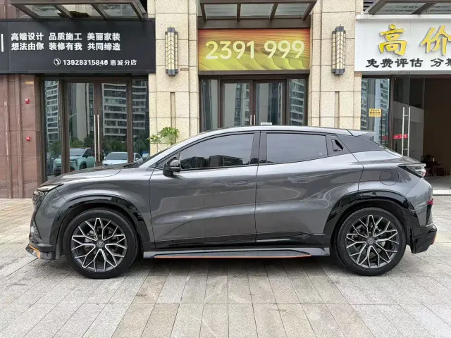 Changan UNI-T — Фото автомобиля 4