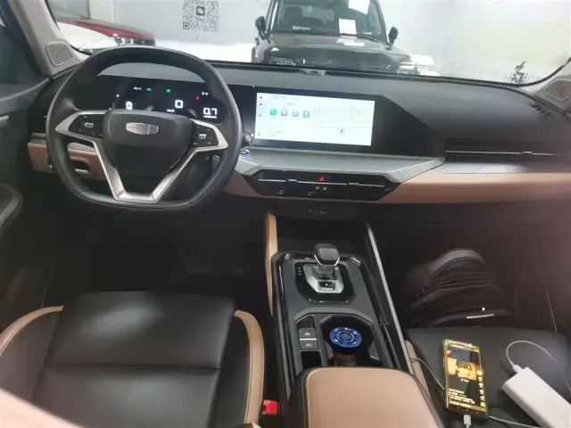 Geely Haoyue PRO — Фото автомобиля 9