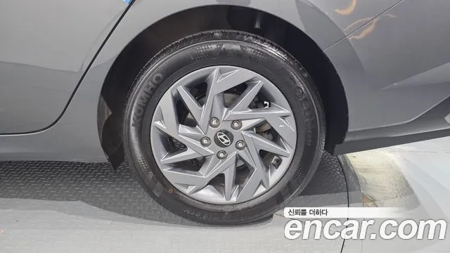 Hyundai Avante CN7 — Фото автомобиля 21