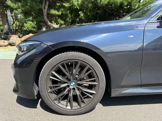 BMW 3 Series — Фото автомобиля 14