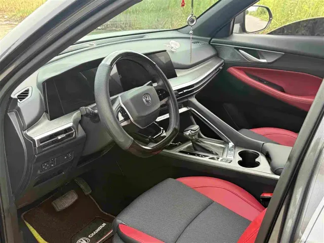 Changan Changan CS35 PLUS 2023 Enjoyment Edition 1.4T DCT Luxury — Фото автомобиля 4