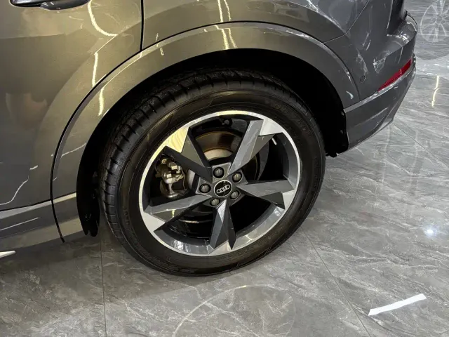 Audi Q3 — Фото автомобиля 18