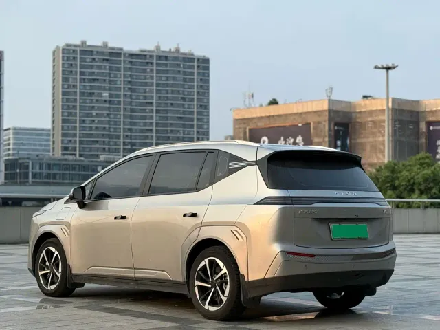 GAC Aion Y — Фото автомобиля 4