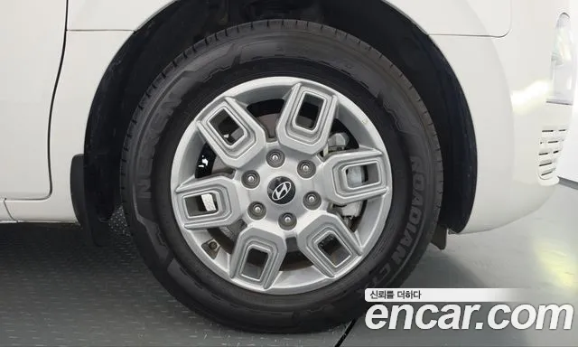 Hyundai Staria — Фото автомобиля 6