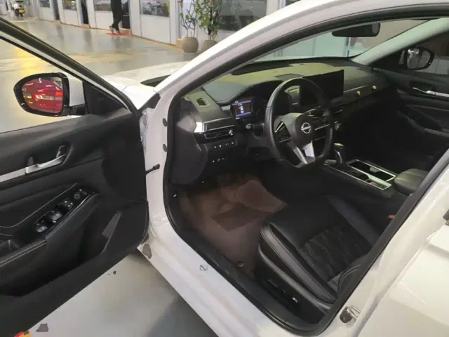 Nissan Teana — Фото автомобиля 15
