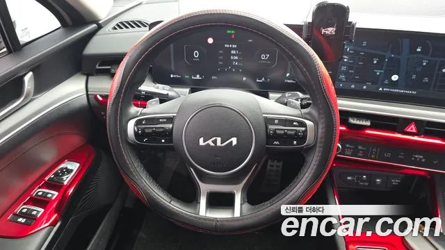 Kia K5 Новый K5 3 поколение 2.0 LPi(Для проката) — Фото автомобиля 13