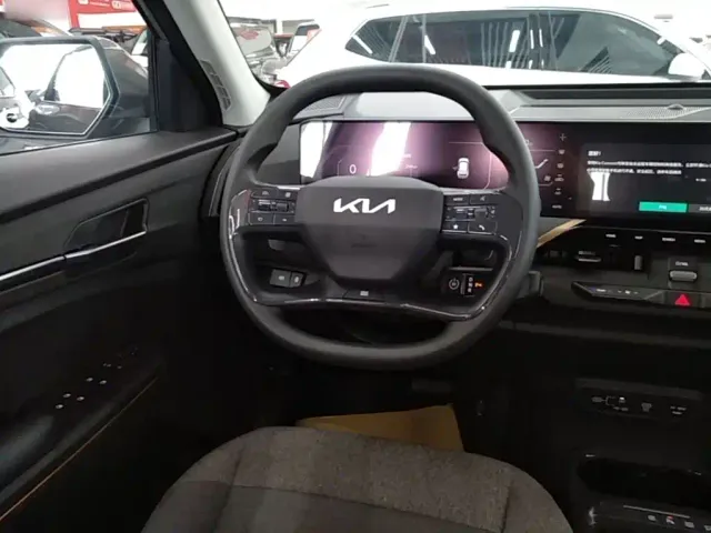 Kia EV5 — Фото автомобиля 10