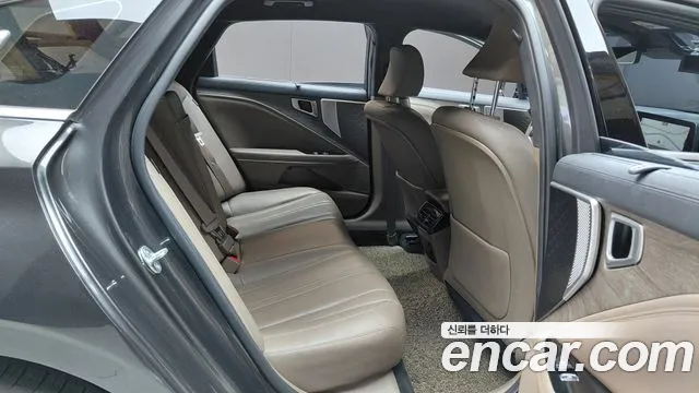 Kia K8 — Фото автомобиля 17