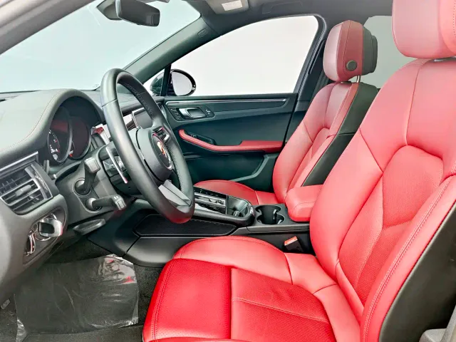 Porsche Macan — Фото автомобиля 13