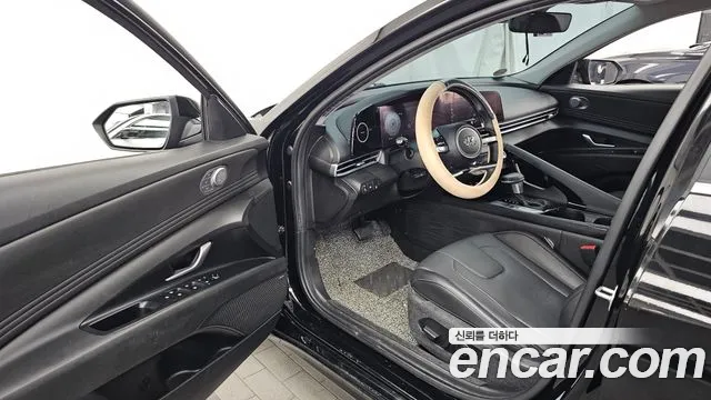 Hyundai Avante — Фото автомобиля 15