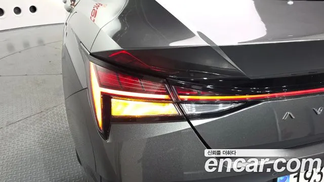 Hyundai Avante — Фото автомобиля 8