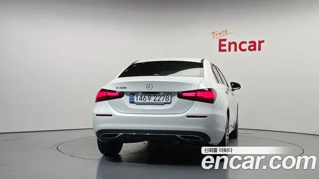 Mercedes-Benz A-Class W177 — Фото автомобиля 4