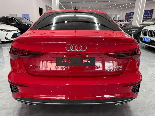 Audi A3 — Фото автомобиля 5
