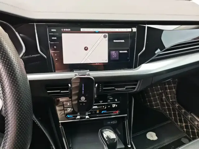 Volkswagen Passat — Фото автомобиля 8