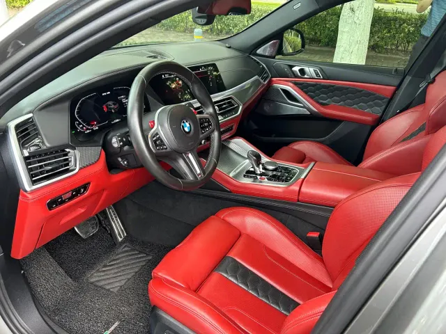 BMW X6 M — Фото автомобиля 9