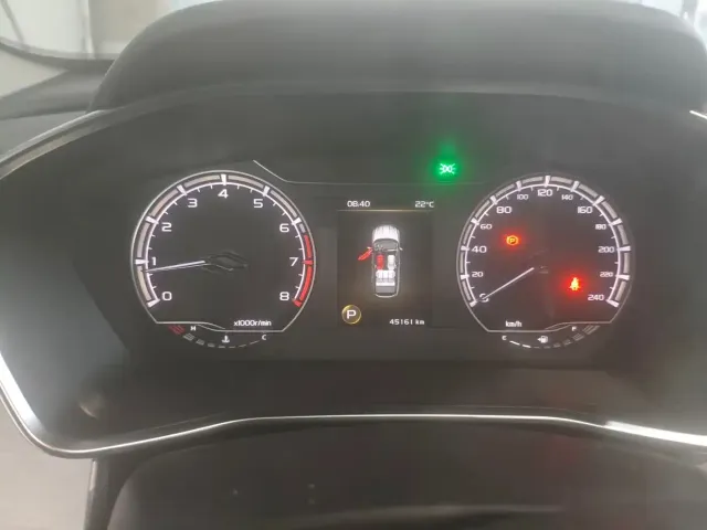 Geely Binyue — Фото автомобиля 6