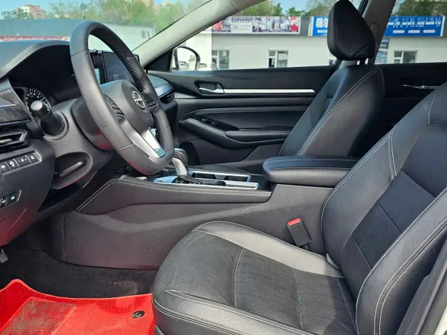 Nissan Teana — Фото автомобиля 4
