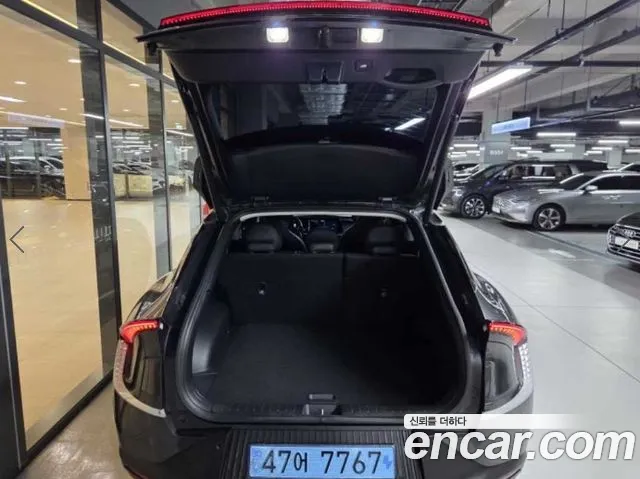 Kia EV6 — Фото автомобиля 6