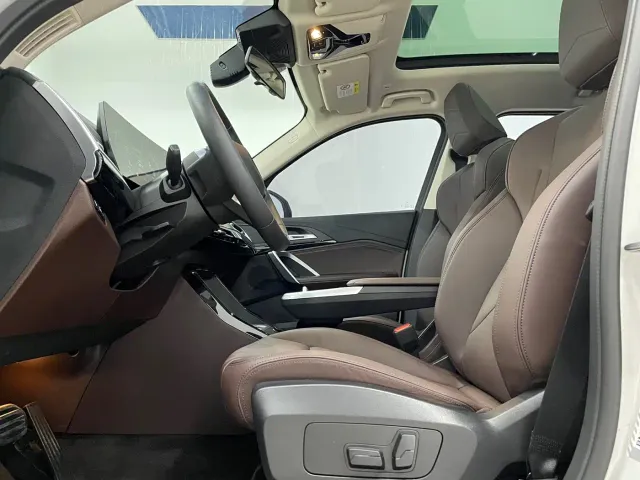 BMW X1 — Фото автомобиля 12