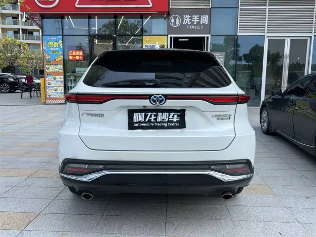 Toyota Venza — Фото автомобиля 8