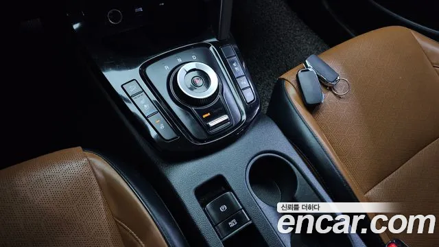 Kia Seltos — Фото автомобиля 12
