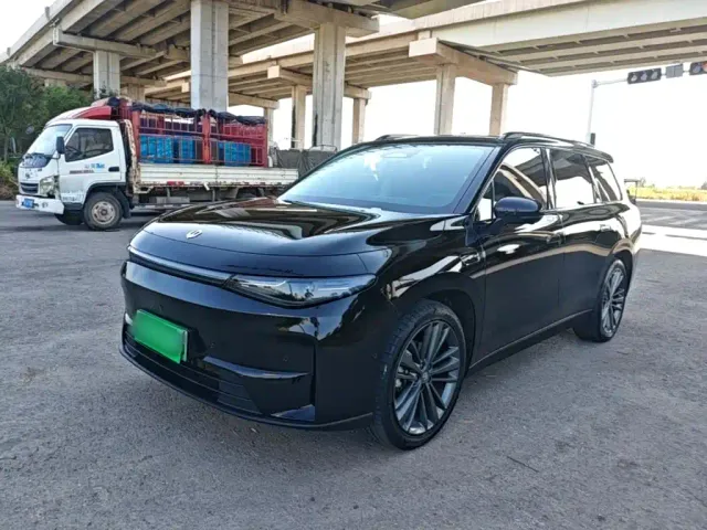 Фотография автомобиля — Leapmotor C16