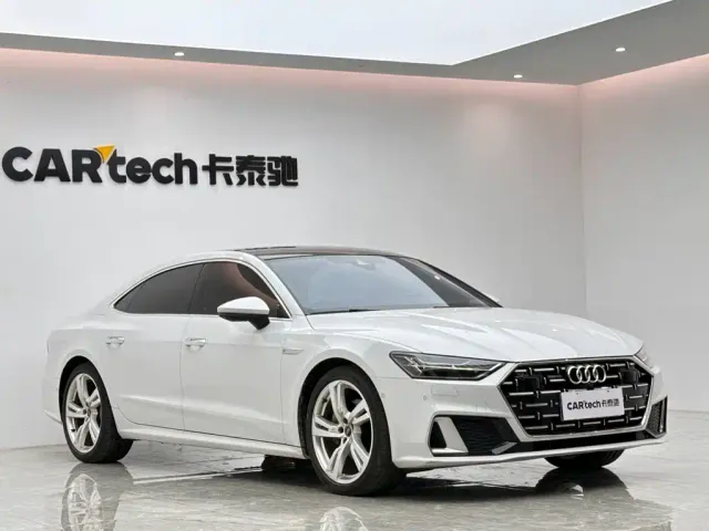 Audi A7L — Фото автомобиля 6