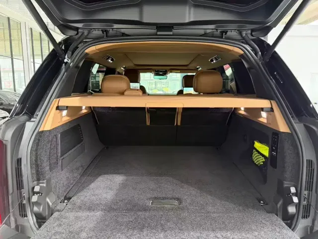 Land Rover Range Rover — Фото автомобиля 19