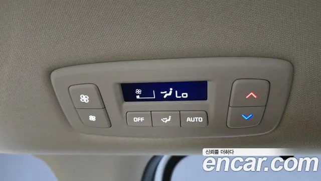 Kia Canival Carnival 4 поколение Бензин 9 мест Signature — Фото автомобиля 26