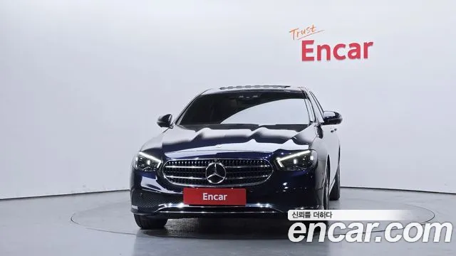 Mercedes-Benz E-Class E-класс W213 E350 4MATIC Avantgarde — Фото автомобиля 3