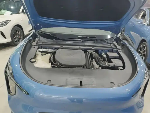 IM Motors LS6 — Фото автомобиля 24