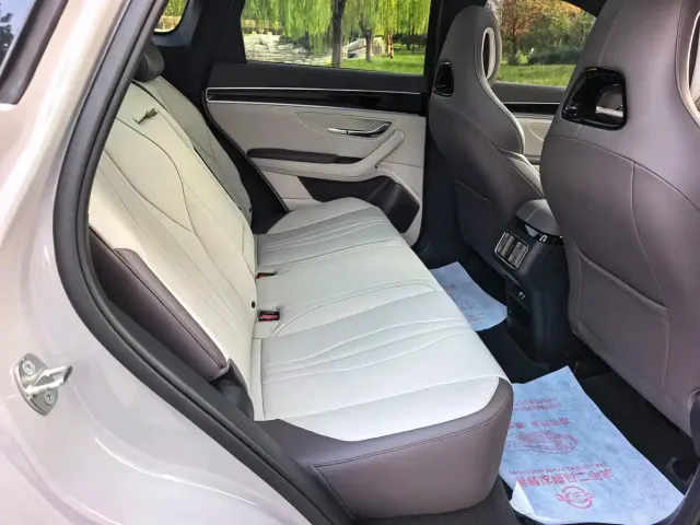 BYD Song PLUS — Фото автомобиля 9